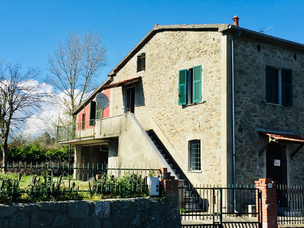 Villafranca – stone house to be restored